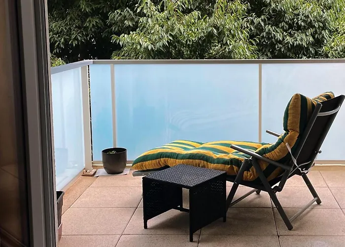 Petit Cocon Setois ! Balcon Avec Vue Et Parking *