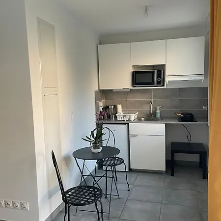 Petit Cocon Setois ! Balcon Avec Vue Et Parking Apartmán *